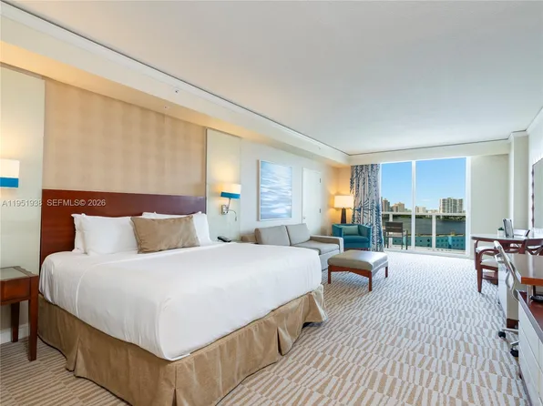 18001 Collins Ave #1202, North Miami Beach, FL 33160