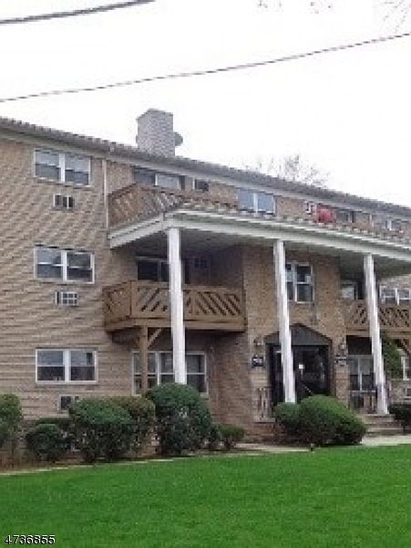 1st image of 792 E 3rd Ave #205