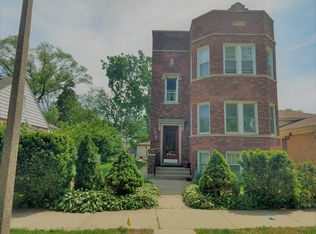 3927 Kirk St APT 2, Skokie, IL 60076