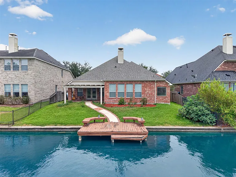 14326 Manorbier Ln — Photo 22
