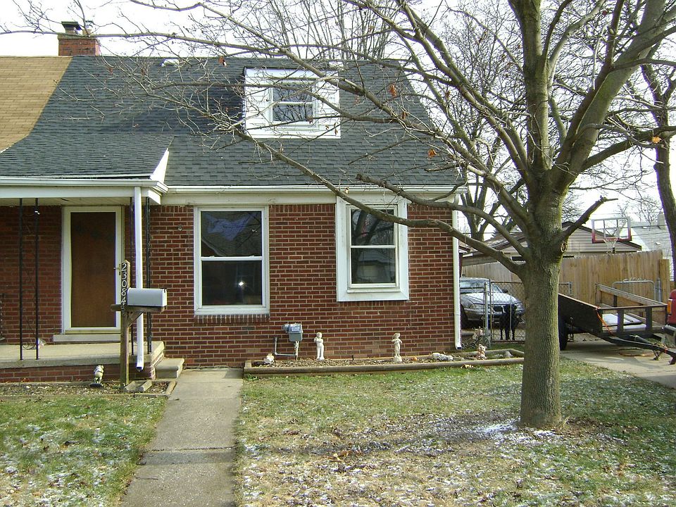 1st image of 23084 Brittany Ave