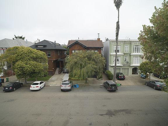 3rd image of 125 Palm Ave APT 201