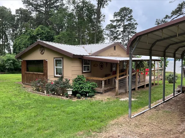 1332 Grainger Rd, Lone Star, TX 75668