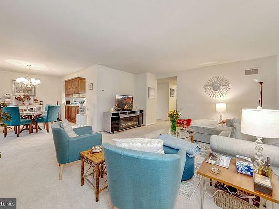 2nd image of 3423 S Leisure World Blvd #89-1E