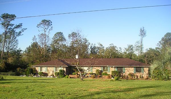1st image of 9631 Pinecone Dr