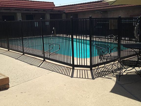 4th image of 5132 N Glendora Ave APT 40