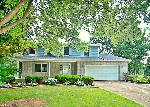 1st image of 3851 N Sunnyfield Dr