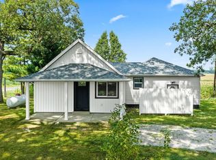 11932 Taylor Rd, Churubusco, IN 46723