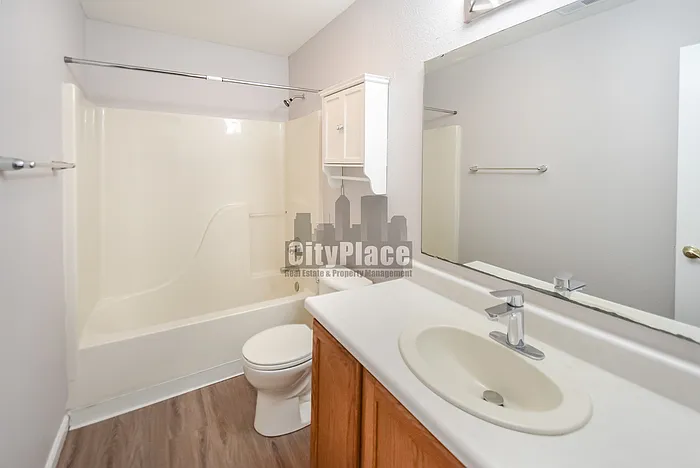 4617 Welton St — Photo 18