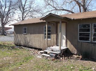 308 S Division St, Humphrey, AR 72073