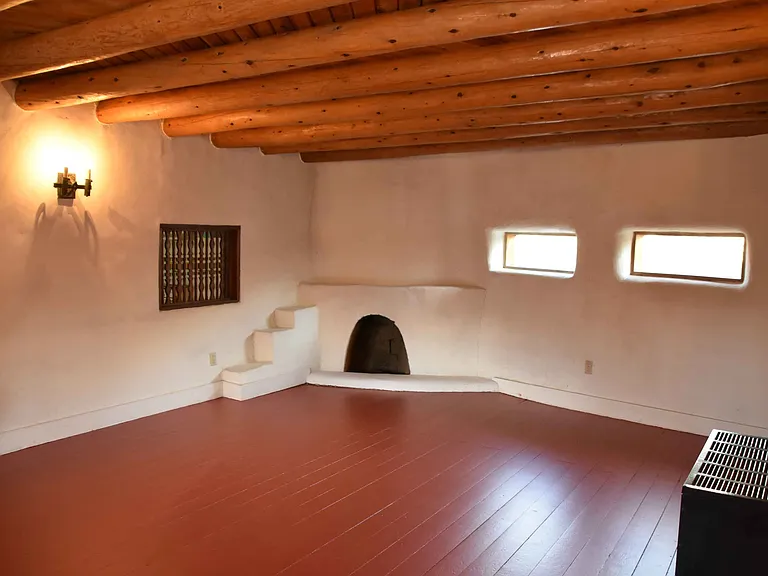 147 E Camino Abajo De La Loma — Photo 3