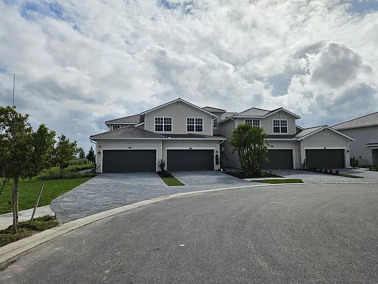 5722 Oakmont Ct #9122 — Photo 3