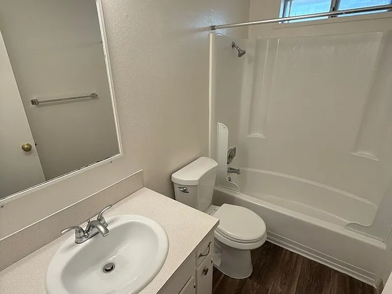 3930 Iberis St NE — Photo 18