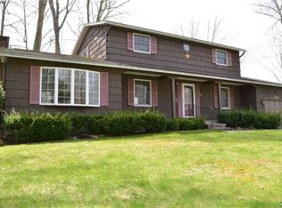 217 Helfer Ln, Minoa, NY 13116