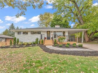 95 Seneca Dr, Hamilton, ON L9G 3B7