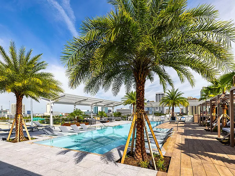 Rooftop Infinity Pool |The Station at San Marco| Jacksonville, FL