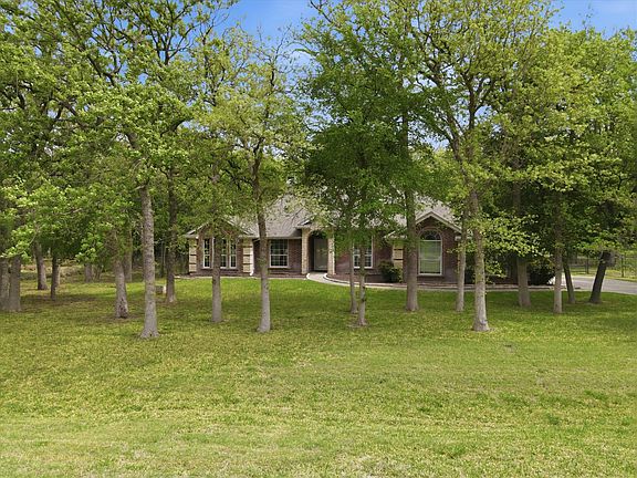 2nd image of 5992 Red Bud Rd