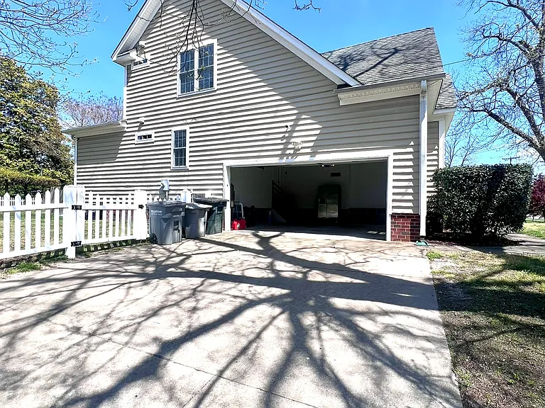 1501 Chesapeake Ave — Photo 27