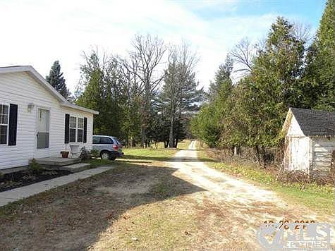 1st image of 3476 N Mundy Ave