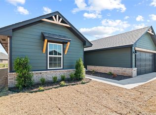 10648 SW 18th St, Yukon, OK 73099