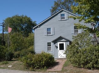137 Shawsheen Rd, Bedford, MA 01730