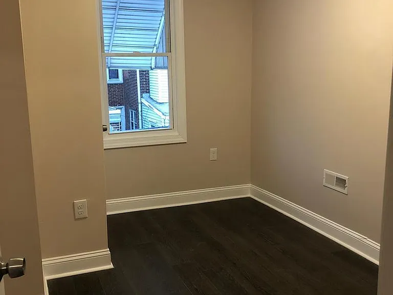 3144 Aramingo Ave — Photo 10