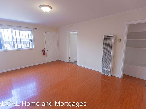 5th image of 2409 46th Ave Unit A