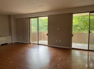 7501 Democracy Blvd #318B, Bethesda, MD 20817