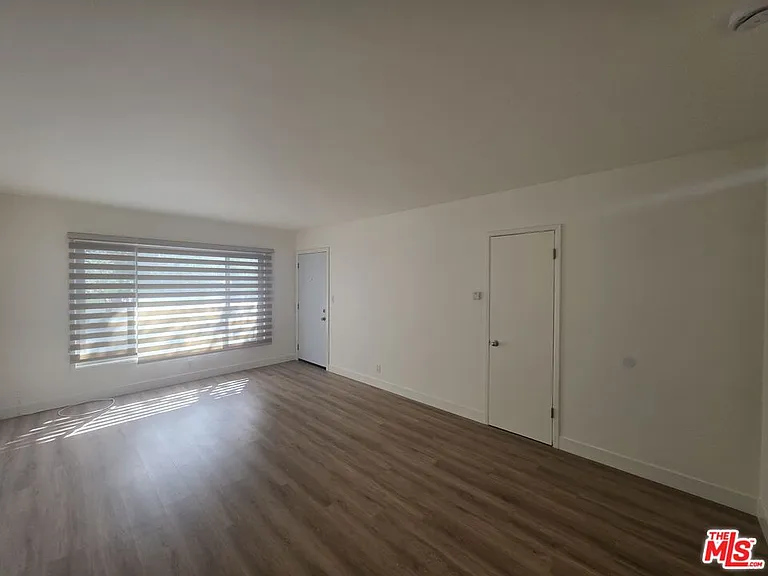 1224 N Fairfax Ave #2 — Photo 14