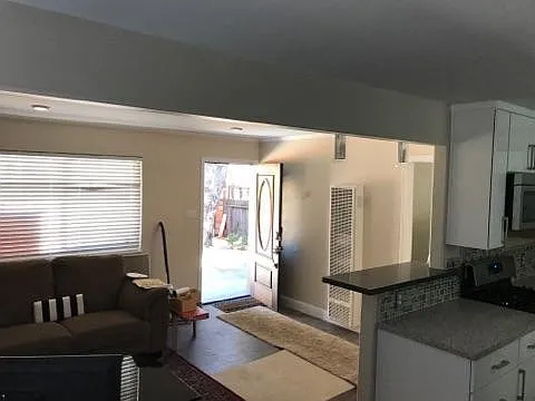 1 bed, 750 sqft, $2,900 — Photo 3