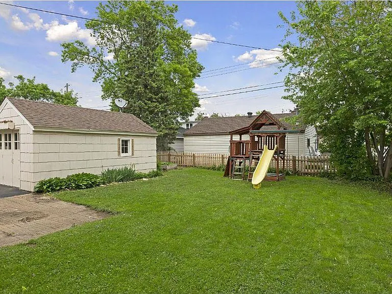 4037 Xenwood Ave S — Photo 22