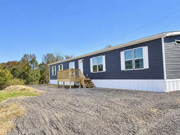 2628 Dry Run Rd, Burlington, WV 26710