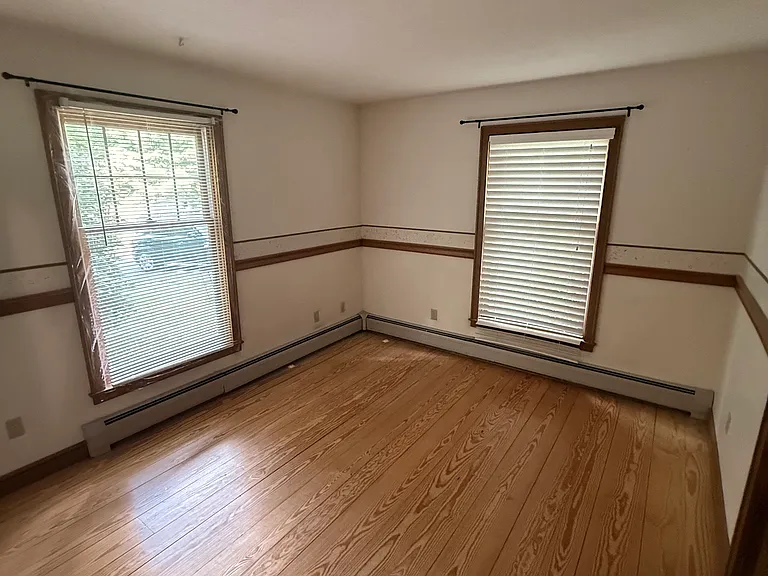 29 Morgan Rd — Photo 51