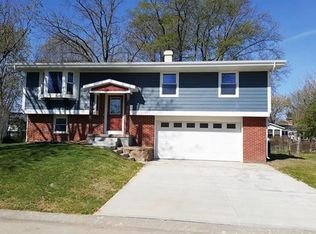 205 Whitehall Dr, O Fallon, IL 62269