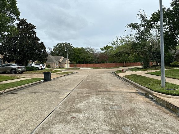 4th image of 3923 Fordham Park Ct