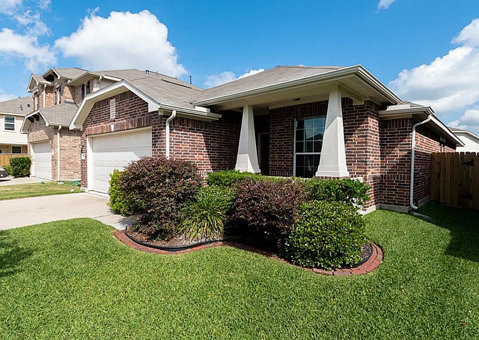 1st image of 20914 Brodie Ln