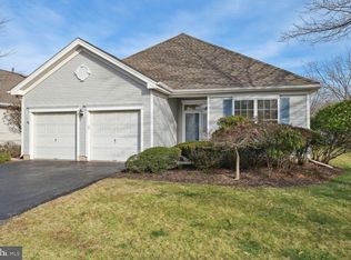 3 Hope St, Pennington, NJ 08534