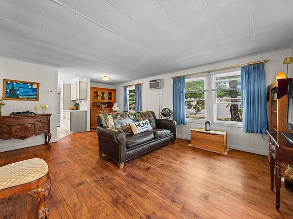 3rd image of 66 Fairfield Drive