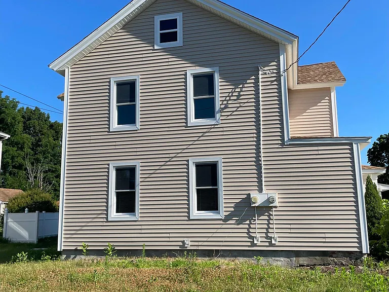 105 New Britain Ave #1 — Photo 1