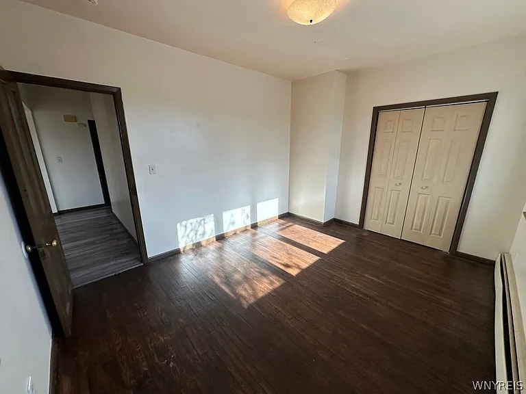 654 Hertel Ave #D — Photo 8