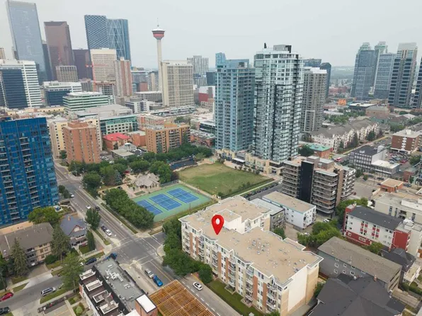 1410 W 2nd St SW #210, Calgary, AB T2R 1R1
