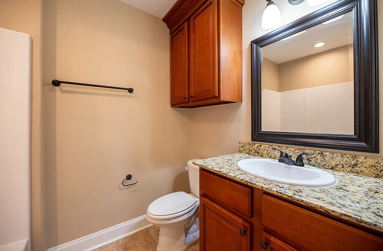 2 bed, 2.5 bath, 1200 sqft, $1,350 — Photo 3