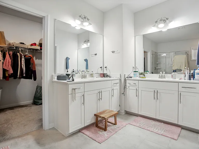 7925 Tiberon Pkwy #0 — Photo 22