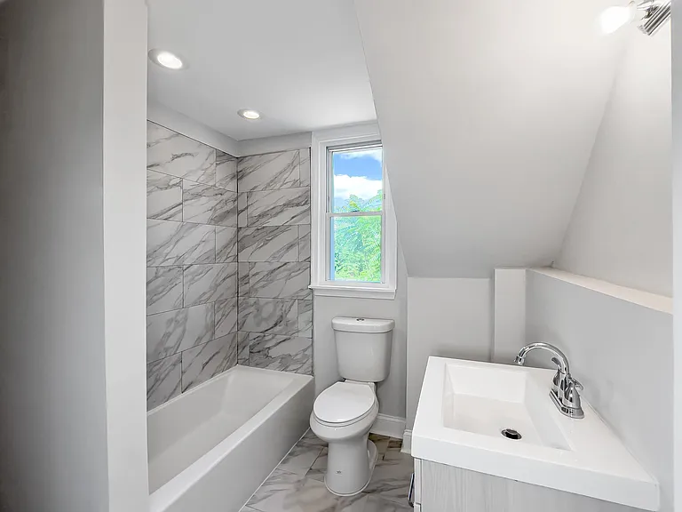 5209 Cuthbert Ave — Photo 15