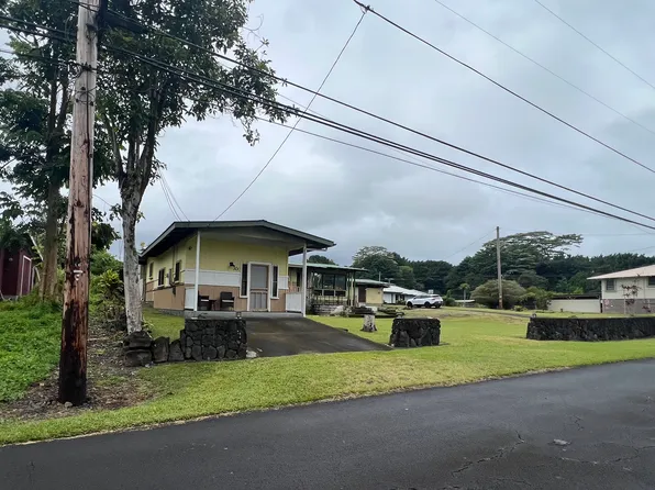 30 Kanoelani St #2, Hilo, HI 96720