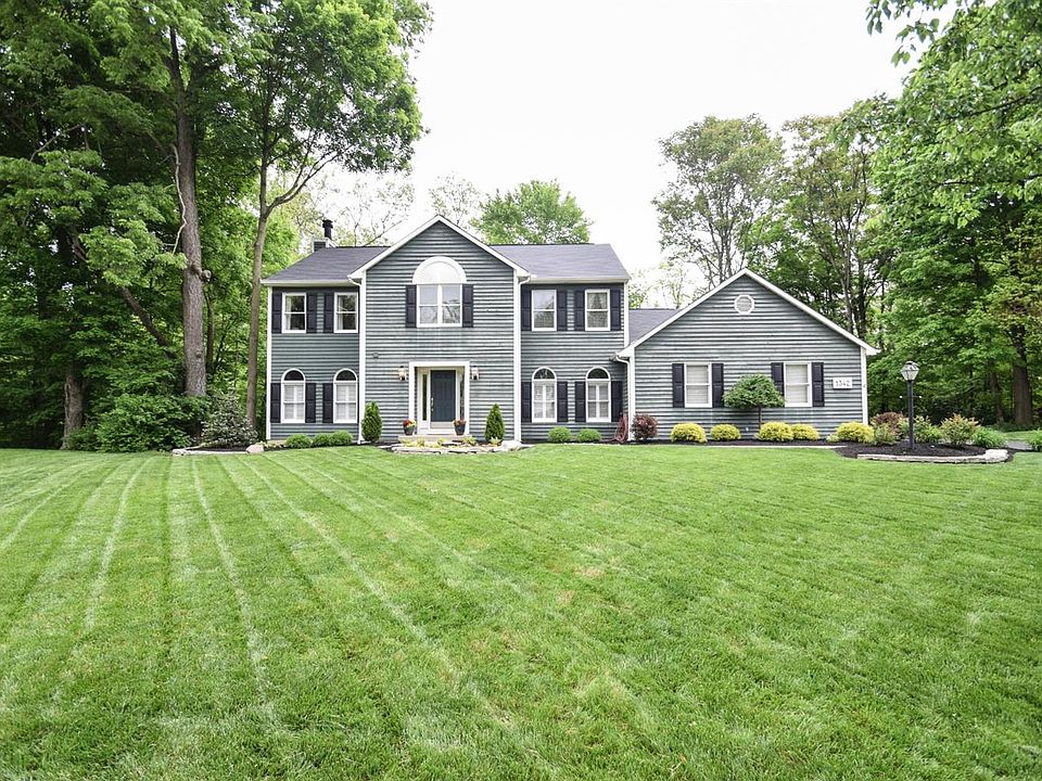 1st image of 1342 W Eastman Ln