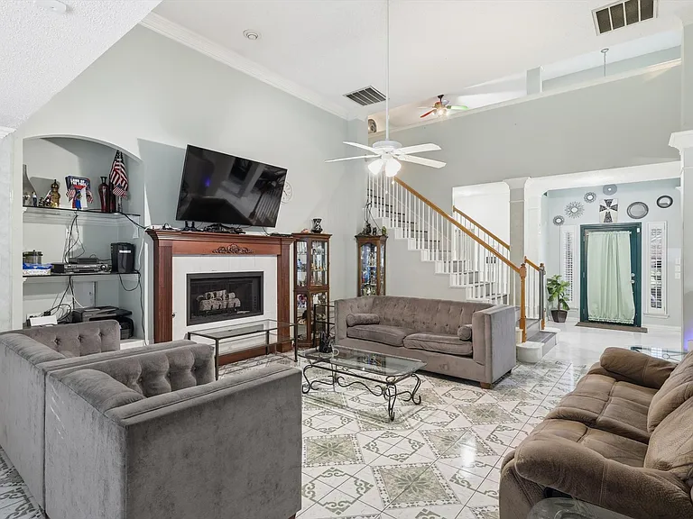 2014 Rumson Dr — Photo 8