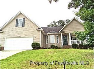 7743 Redwood Ave, Fayetteville, NC 28314