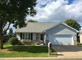3410 E Meadows Pl, Eau Claire, WI 54701