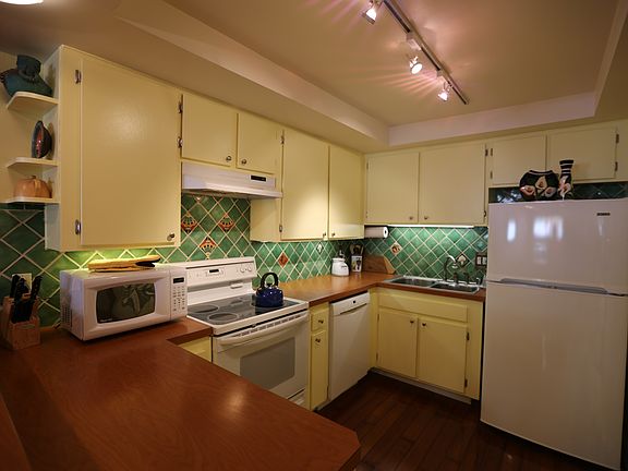 5th image of 8364 Via Sonoma Unit D